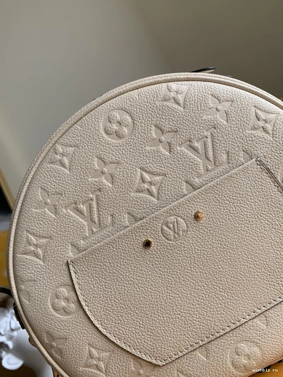 WIS VUITTON LOUIS BOITE MM SOUPLE CHAPEAU 0901